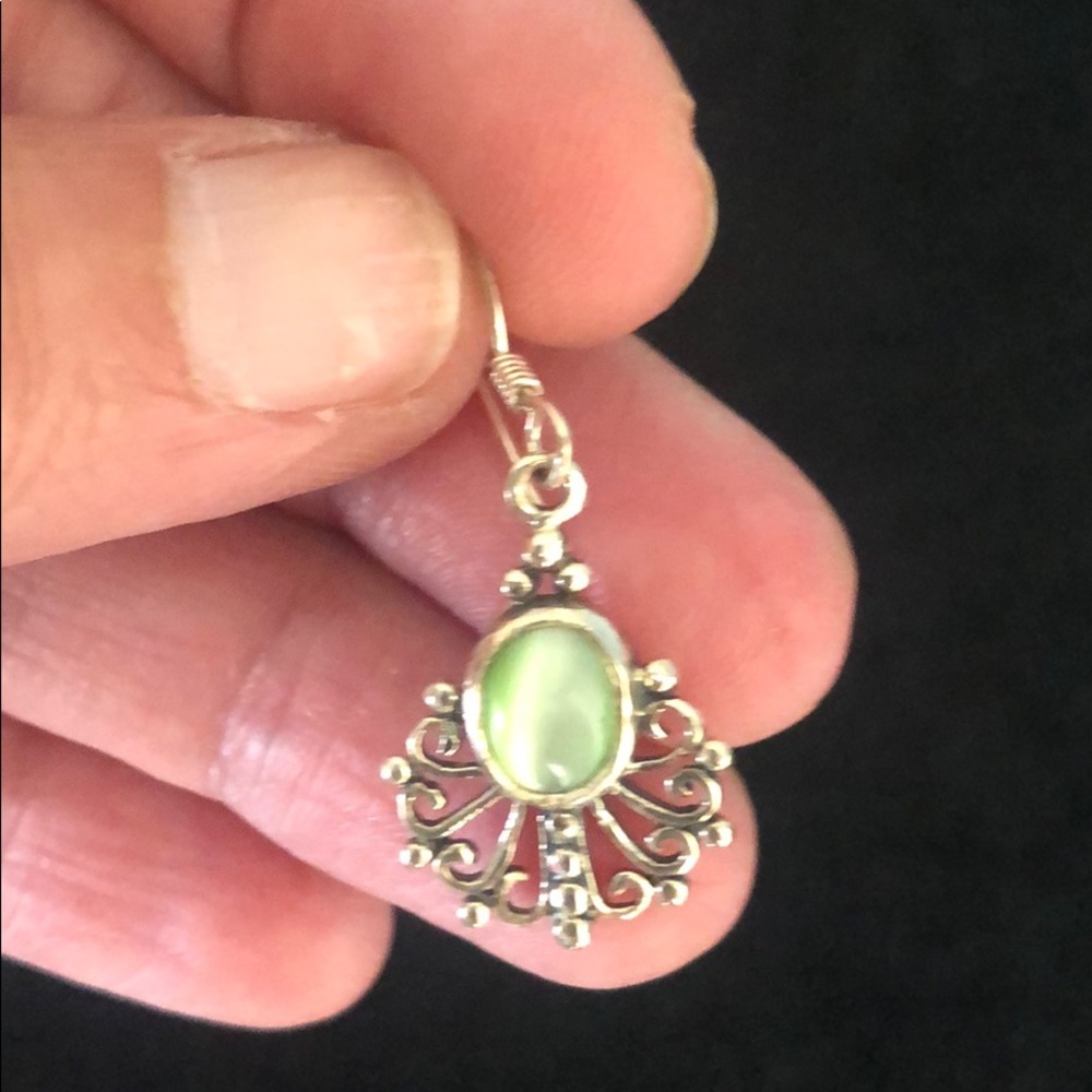 Green earrings - Picture 2 of 4